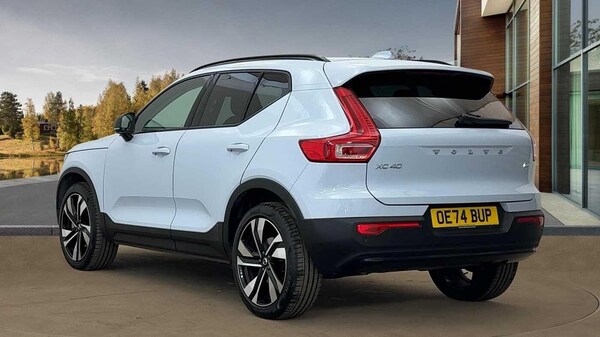 Used Volvo XC40 2024 for sale - 75645575: Photo 5