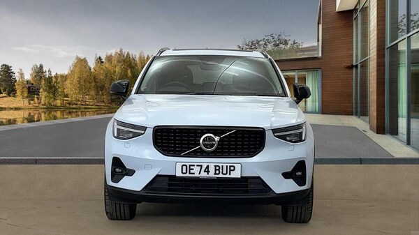 Used Volvo XC40 2024 for sale - 75645575: Photo 8