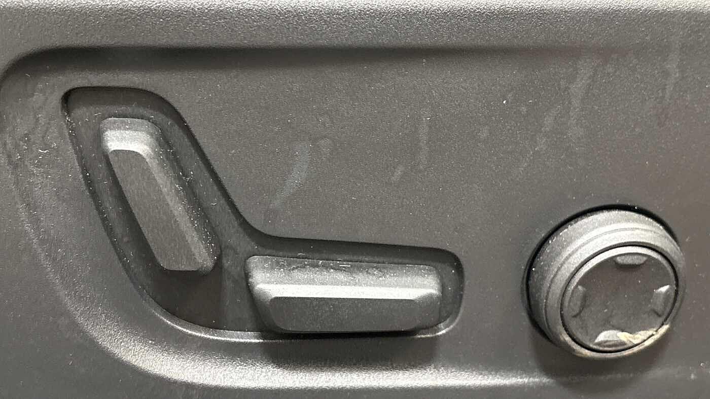 Used Volvo XC40 2025 for sale - 78156959: Photo 27