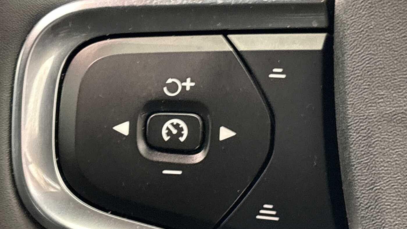 Used Volvo XC40 2025 for sale - 78156959: Photo 30