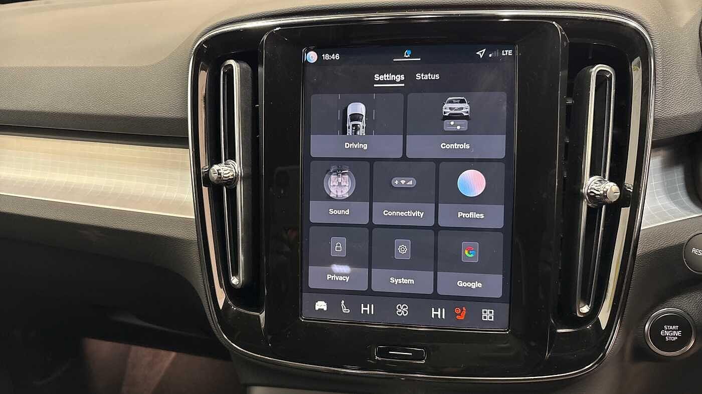 Used Volvo XC40 2025 for sale - 78156959: Photo 34