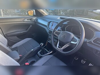 Used Volkswagen T-Cross 2023 for sale - 77091704: Photo