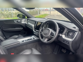 Used Volvo XC60 2024 for sale - 75634711: Photo