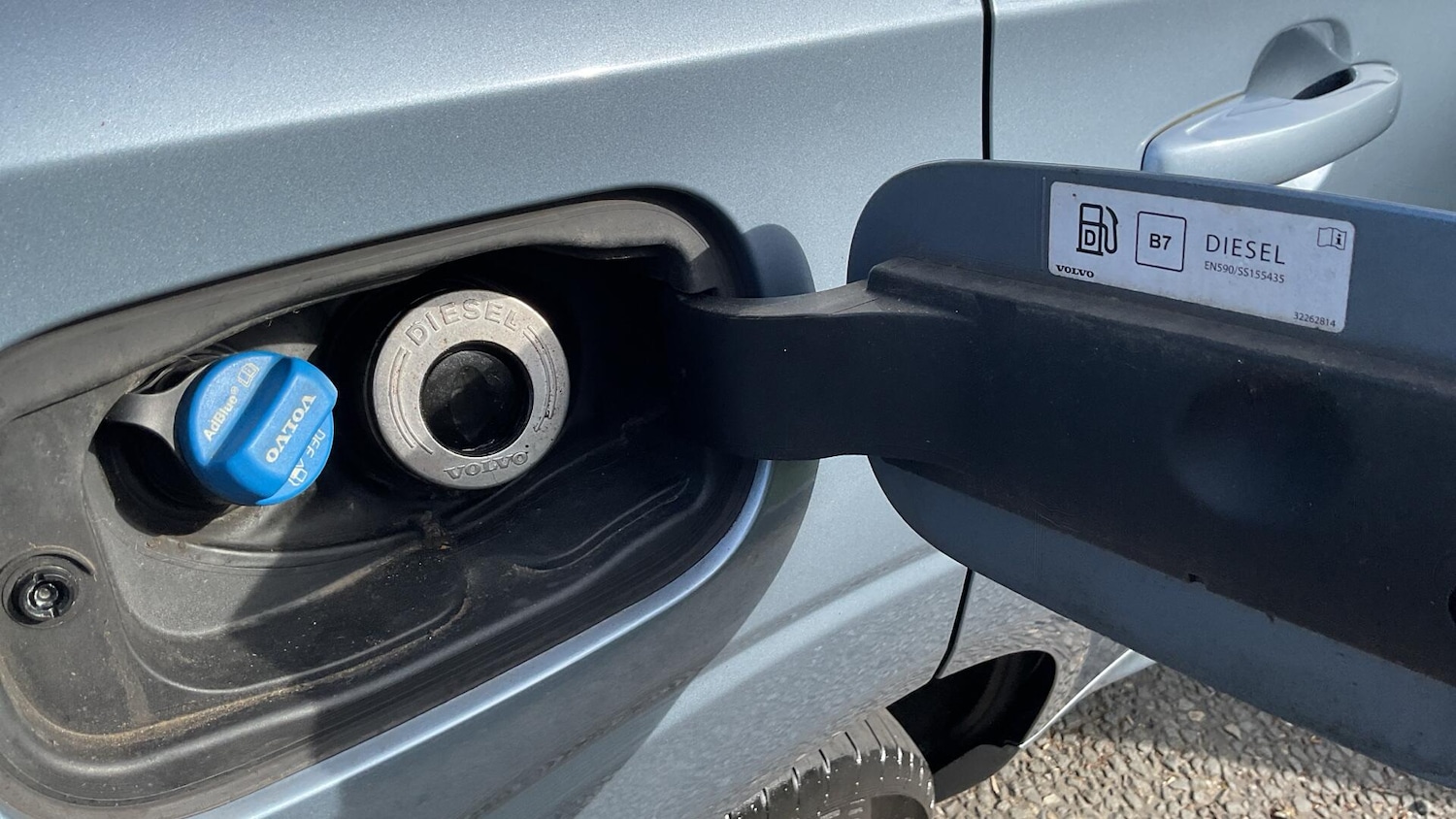 Used Volvo XC60 2018 for sale - 78156969: Photo 16