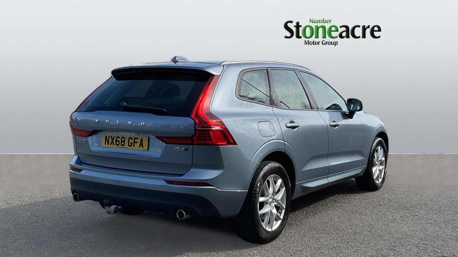 Used Volvo XC60 2018 for sale - 78156969: Photo 2