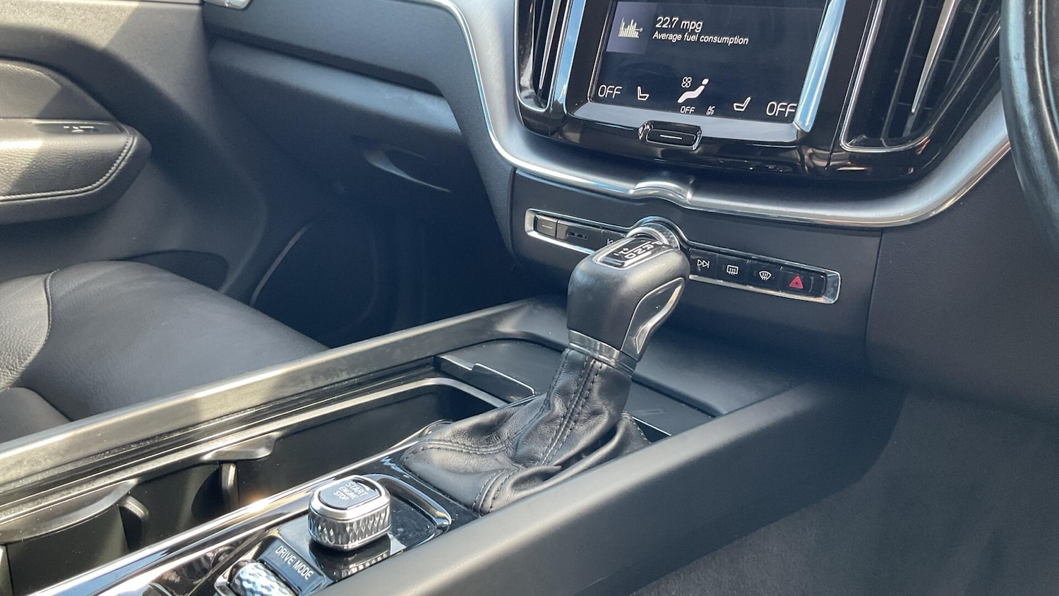 Used Volvo XC60 2018 for sale - 78156969: Photo 26