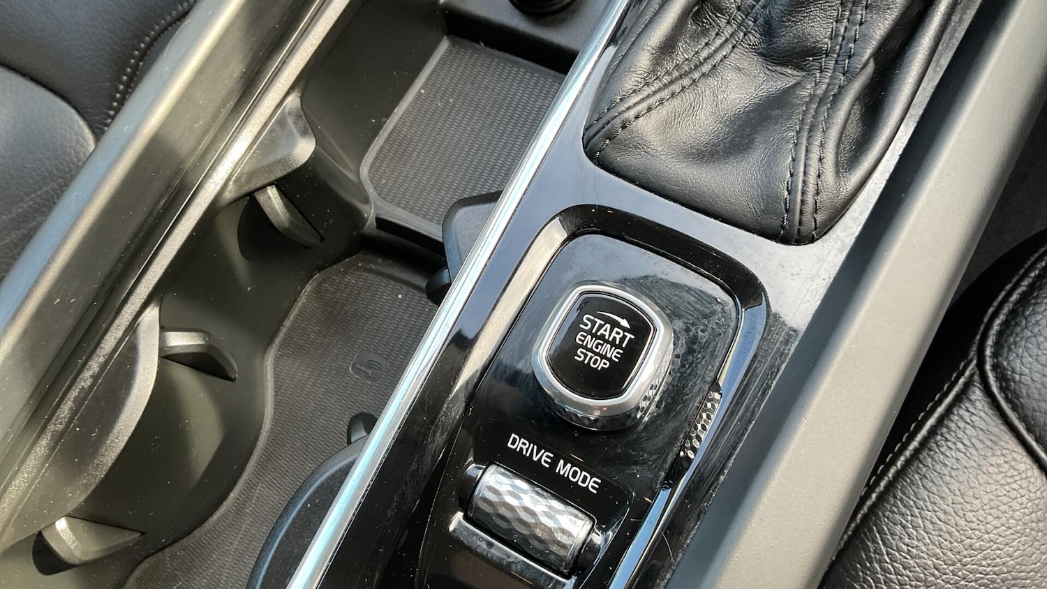 Used Volvo XC60 2018 for sale - 78156969: Photo 27