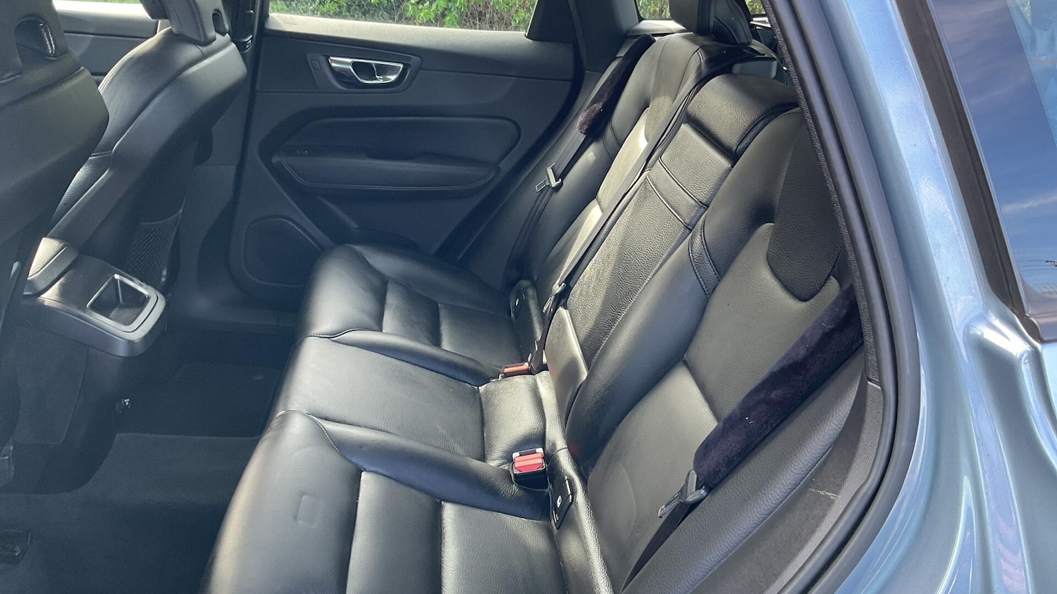 Used Volvo XC60 2018 for sale - 78156969: Photo 33