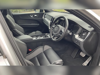 Used Volvo XC60 2021 for sale - 79062786: Photo