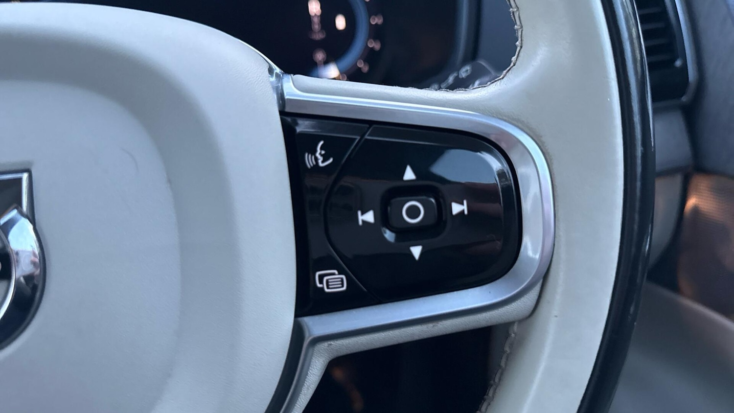 Used Volvo XC90 2022 for sale - 76865965: Photo 20