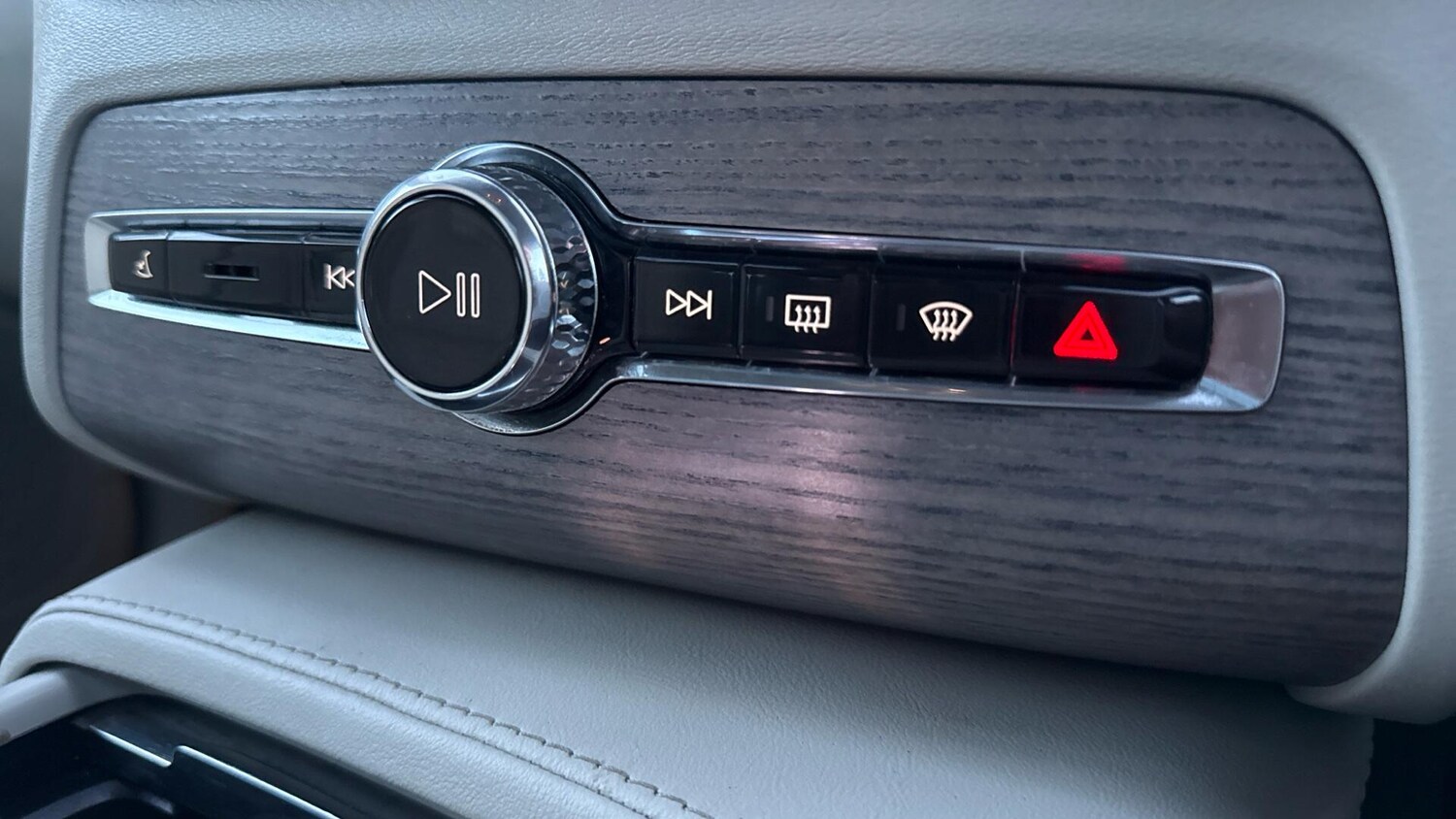 Used Volvo XC90 2022 for sale - 76865965: Photo 40