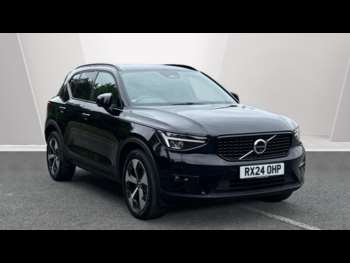 2024 (24) - Plus, B4 Mild hybrid, Petrol, Dark 5-Door