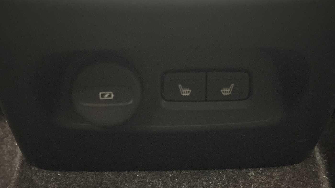 Used Volvo XC40 2025 for sale - 77768379: Photo 17