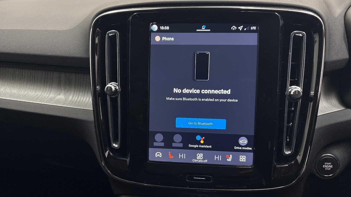 Used Volvo XC40 2025 for sale - 77768379: Photo 38