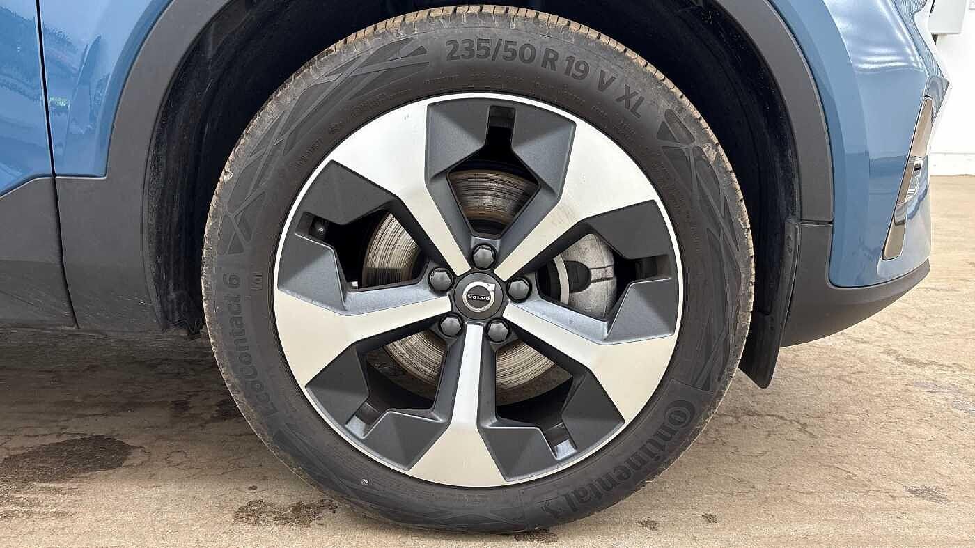 Used Volvo XC40 2025 for sale - 76512914: Photo 16