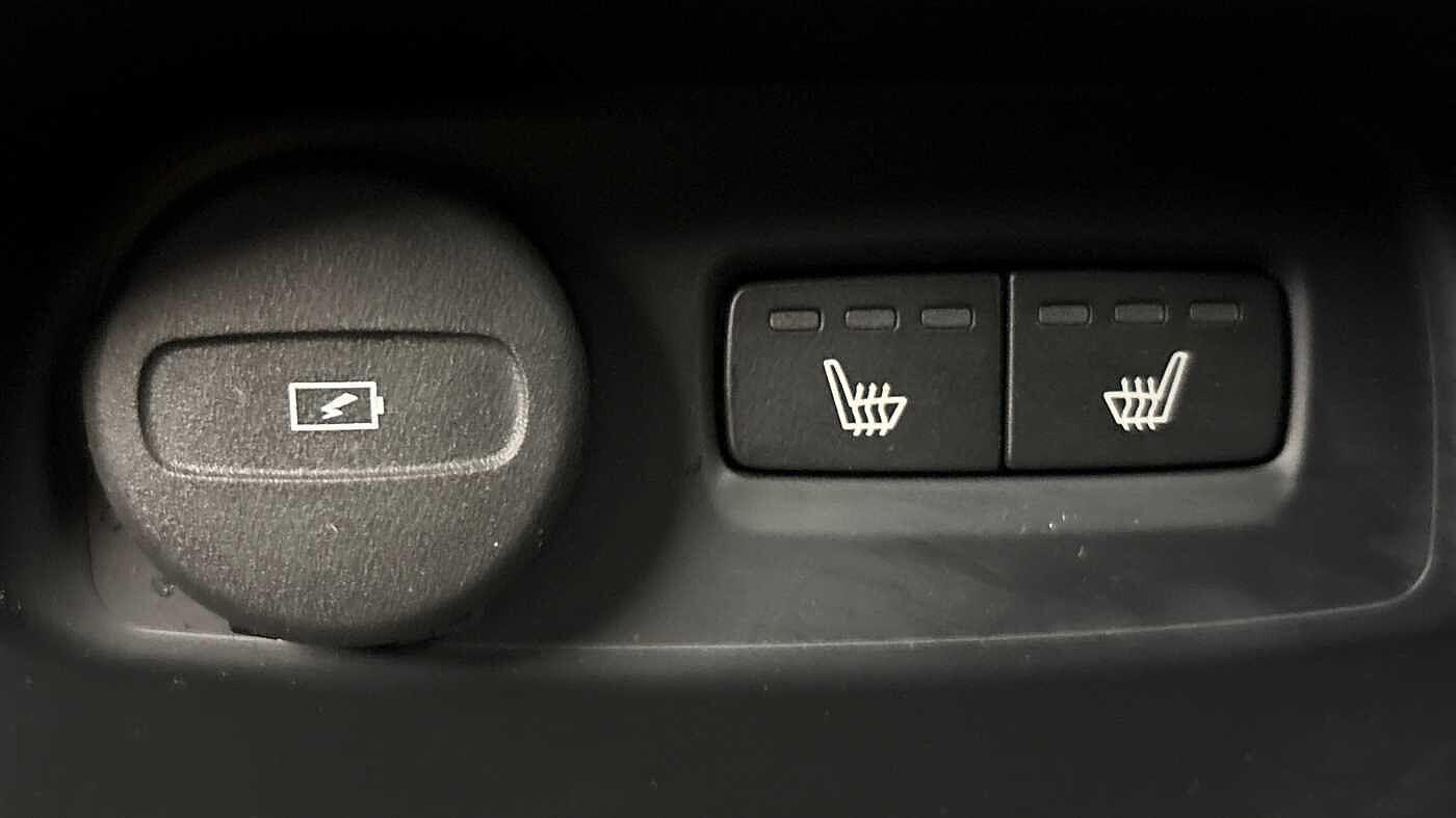 Used Volvo XC40 2025 for sale - 76512914: Photo 17