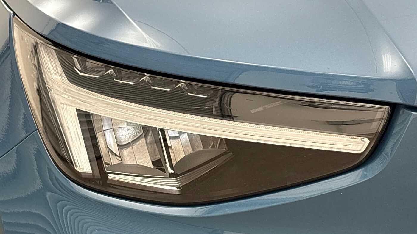 Used Volvo XC40 2025 for sale - 76512914: Photo 22