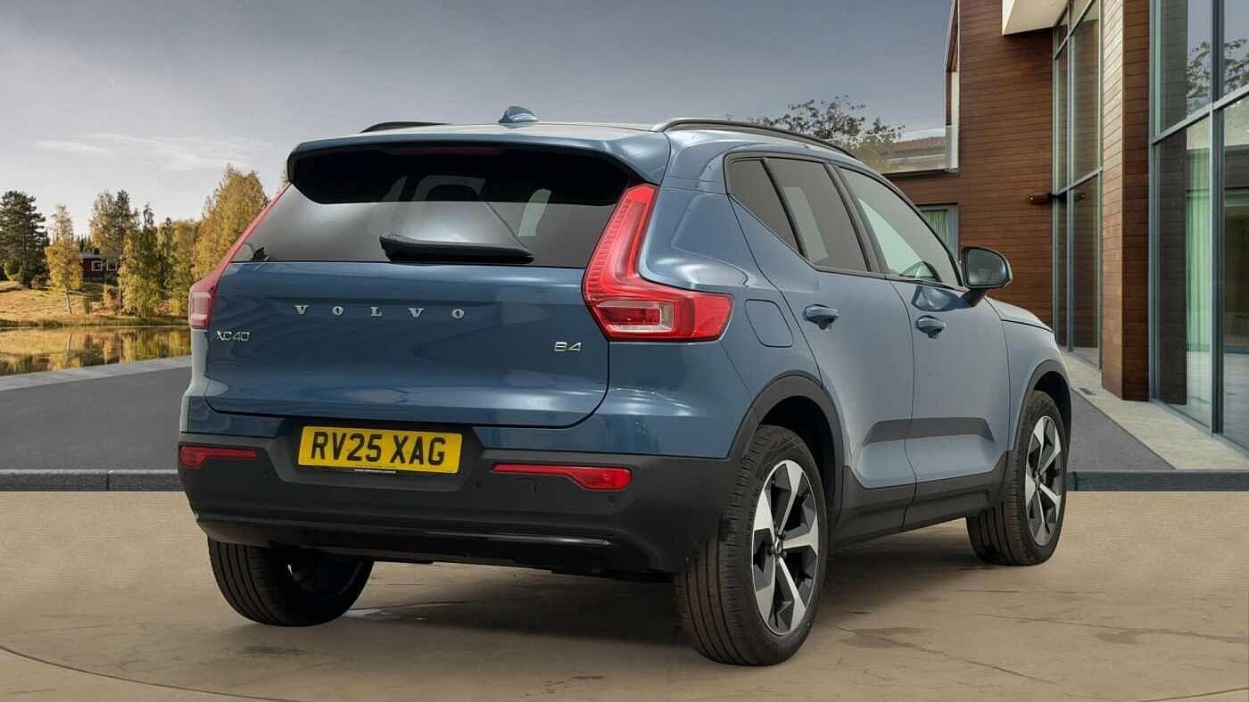 Used Volvo XC40 2025 for sale - 76512914: Photo 3