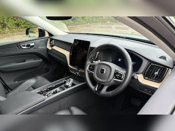 Used Volvo XC60 2025 for sale - 79634693: Photo