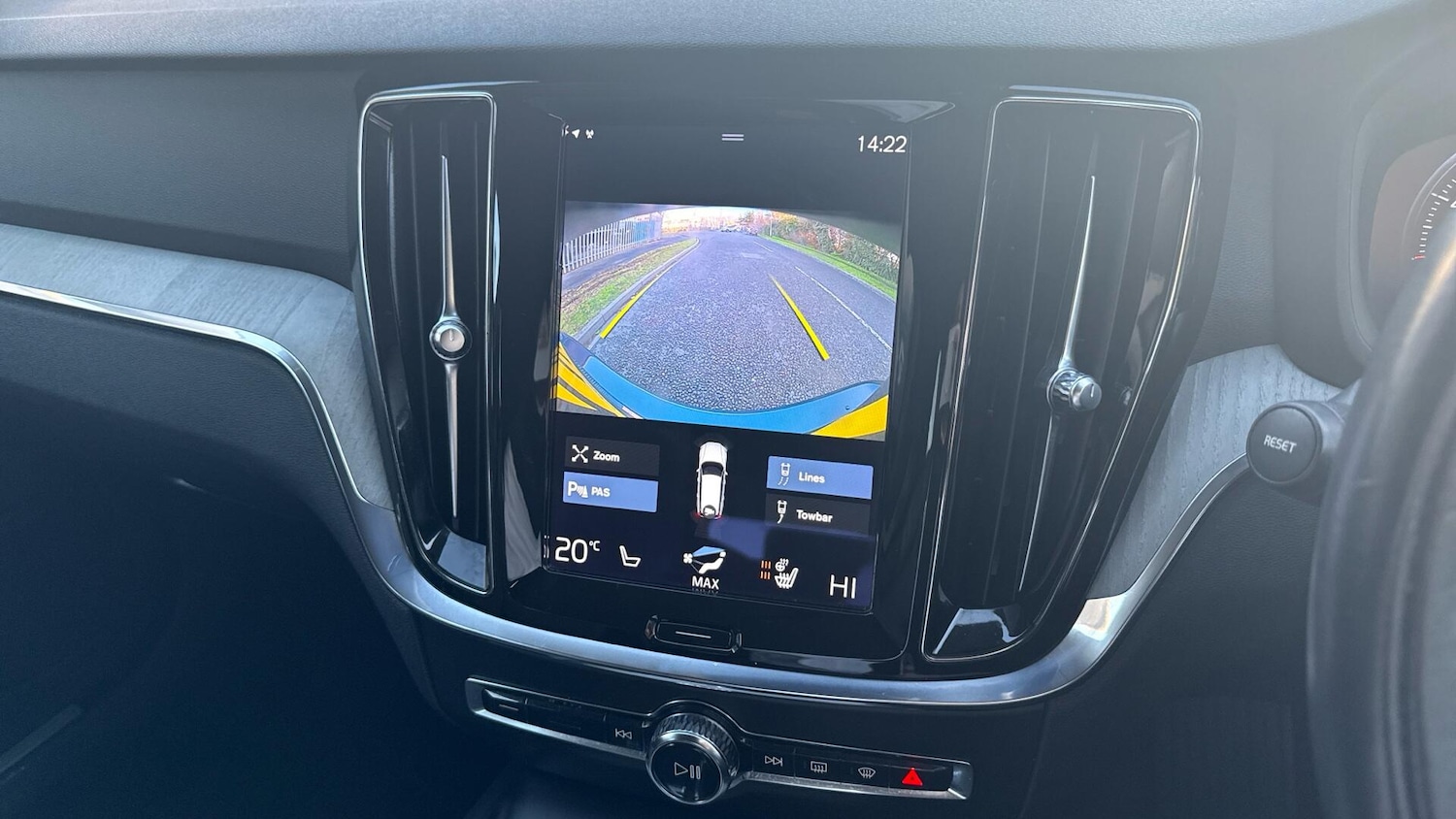 Used Volvo V60 Cross Country 2021 for sale - 76424287: Photo 17