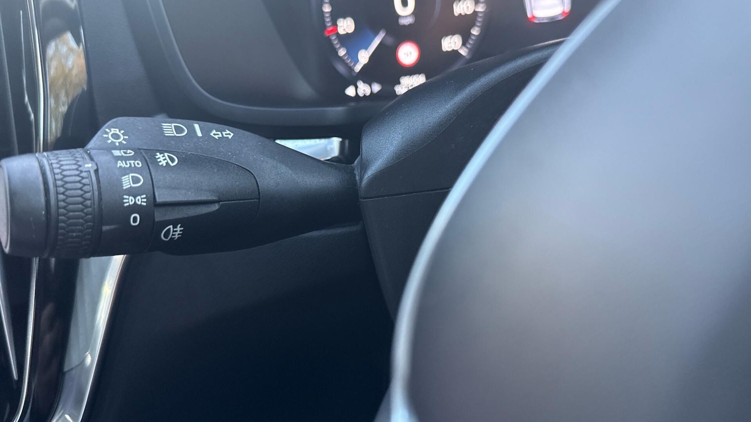 Used Volvo V60 Cross Country 2021 for sale - 76424287: Photo 18