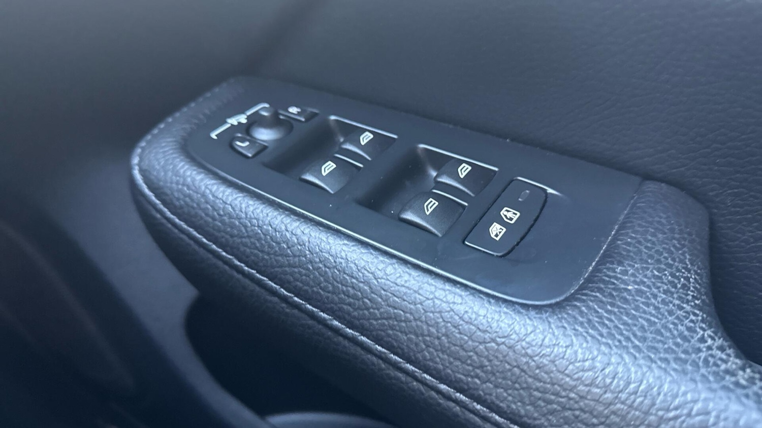 Used Volvo V60 Cross Country 2021 for sale - 76424287: Photo 22