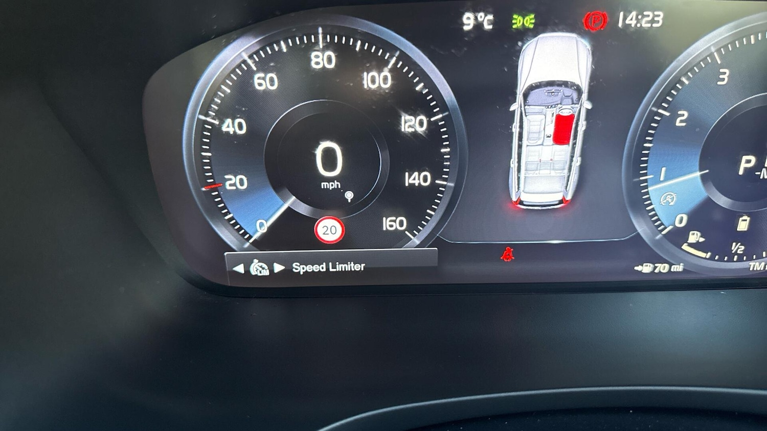 Used Volvo V60 Cross Country 2021 for sale - 76424287: Photo 32