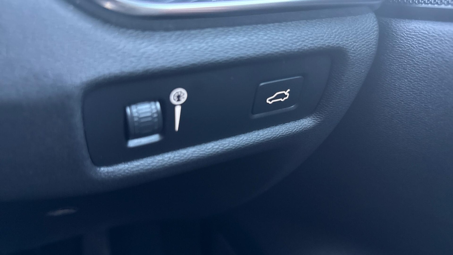 Used Volvo V60 Cross Country 2021 for sale - 76424287: Photo 40