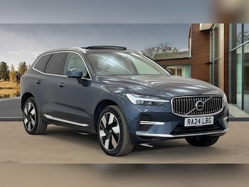 Used Volvo XC60 2024 for sale - 75647354: Photo