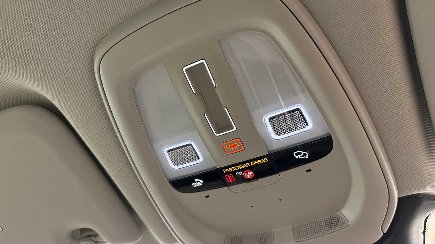 Vehicle 33