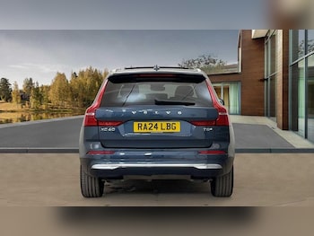 Used Volvo XC60 2024 for sale - 75647354: Photo