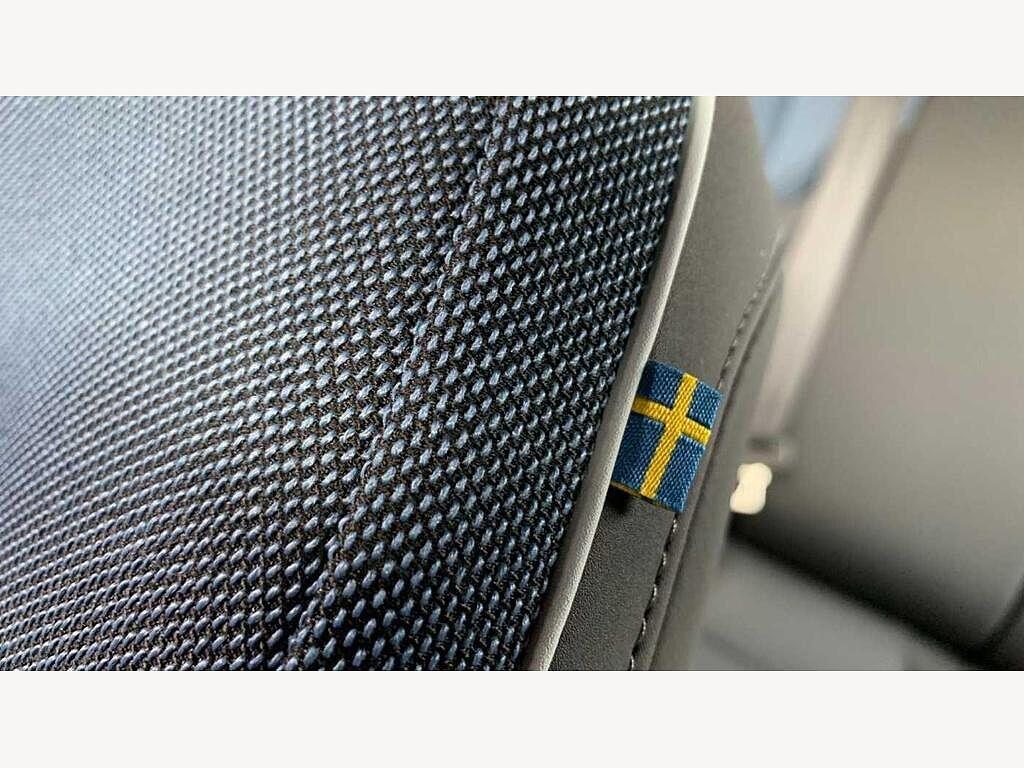 Used Volvo EX30 2025 for sale - 77049863: Photo 13