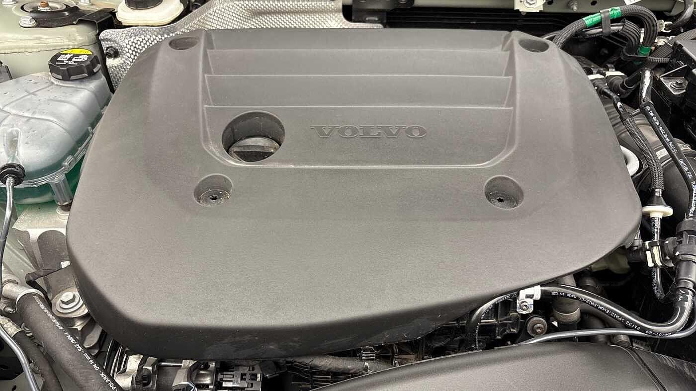 Used Volvo XC40 2024 for sale - 76512366: Photo 15