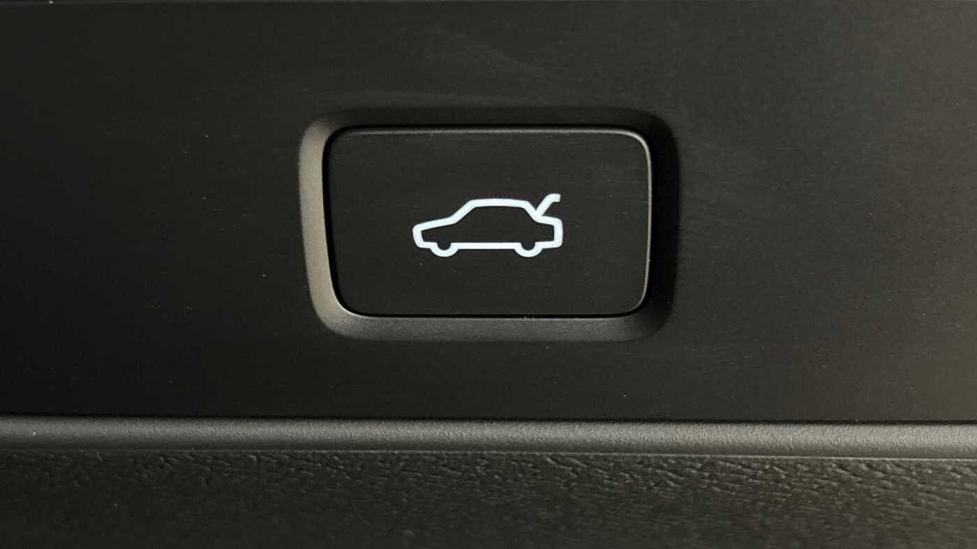 Used Volvo XC40 2024 for sale - 76512366: Photo 30