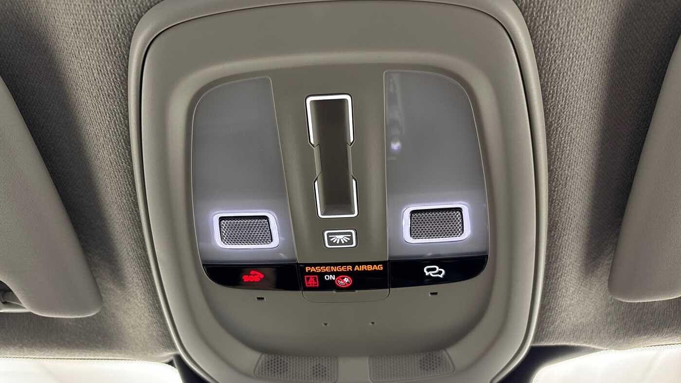 Used Volvo XC40 2024 for sale - 76512366: Photo 33