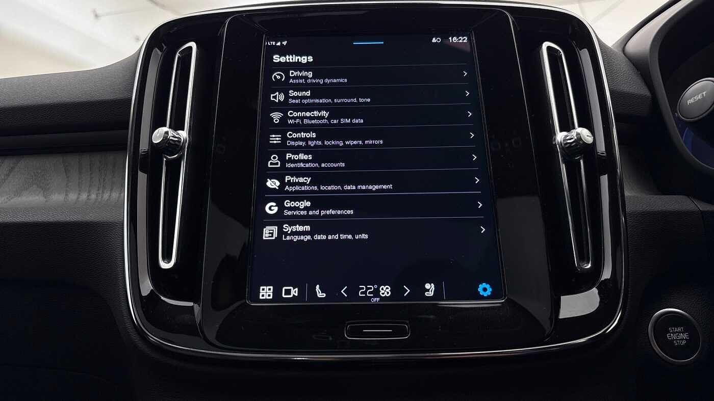 Used Volvo XC40 2024 for sale - 76512366: Photo 35