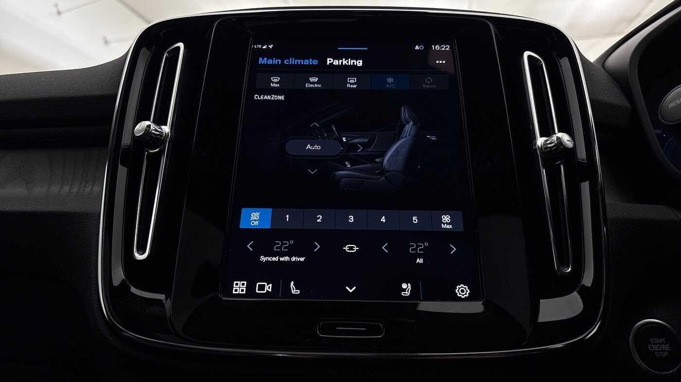 Used Volvo XC40 2024 for sale - 76512366: Photo 39