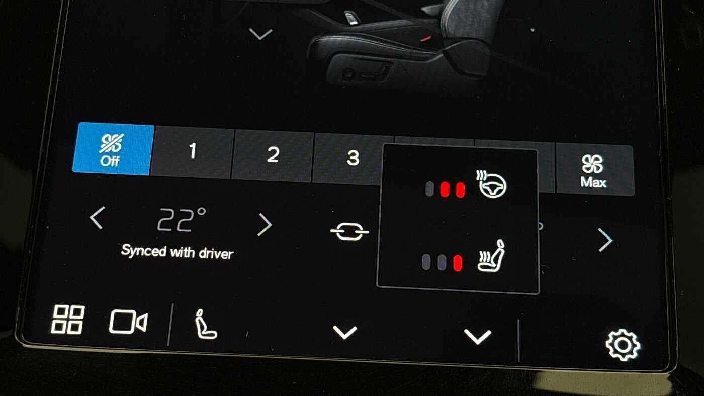 Used Volvo XC40 2024 for sale - 76512366: Photo 40