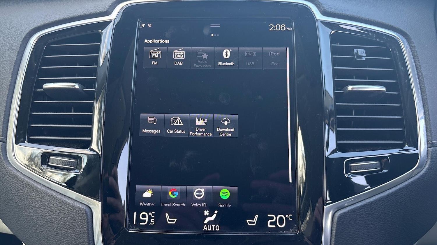 Used Volvo XC90 for sale - 76094228: Photo 25