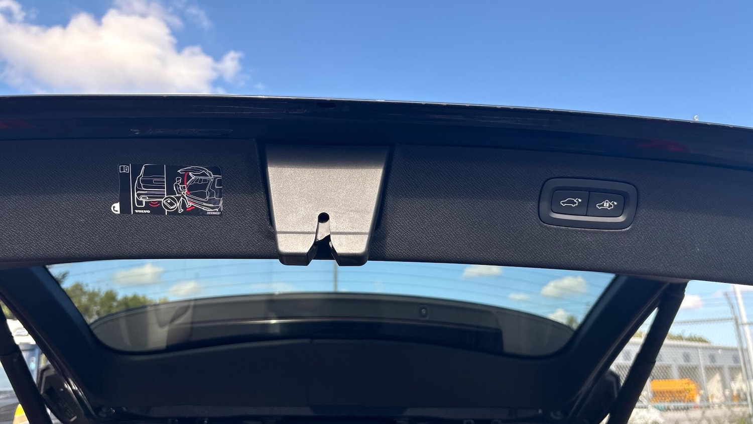 Used Volvo XC90 for sale - 76094228: Photo 32