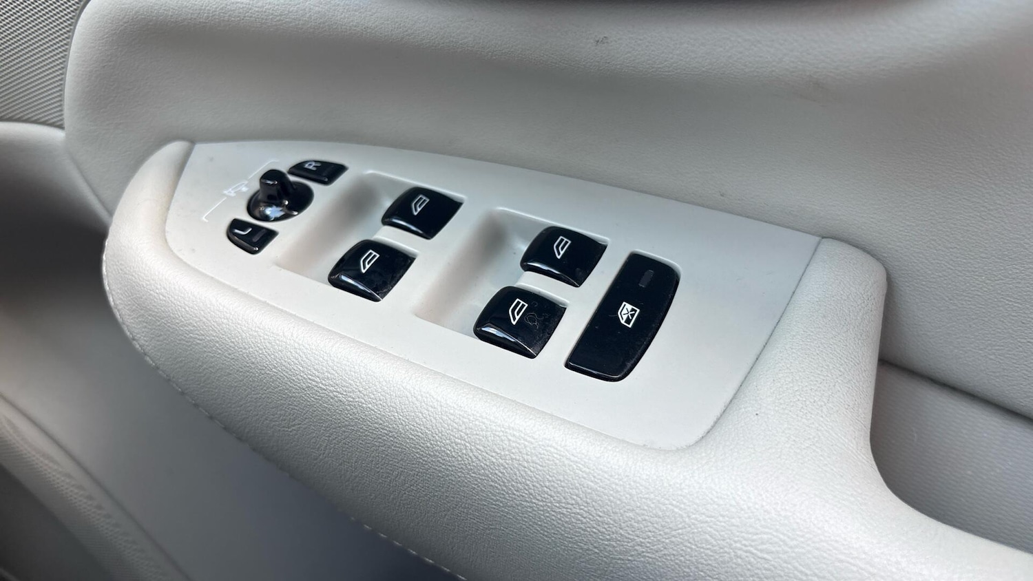 Used Volvo XC90 for sale - 76094228: Photo 34