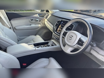 Used Volvo XC90 2021 for sale - 76094228: Photo