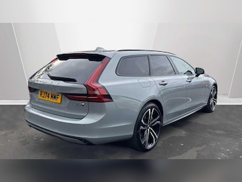 Used Volvo V90 2024 for sale - 76315261: Photo