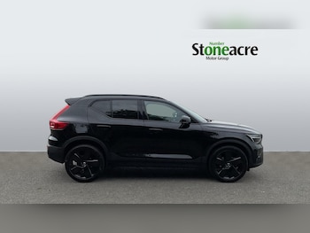 Used Volvo XC40 2025 for sale - 78898009: Photo