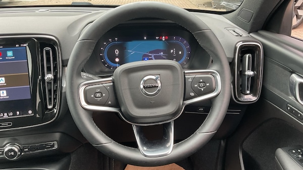 Used Volvo XC40 2024 for sale - 75014249: Photo 10