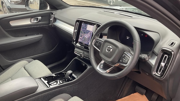 Used Volvo XC40 2024 for sale - 75014249: Photo 4