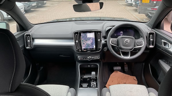 Used Volvo XC40 2024 for sale - 75014249: Photo 5