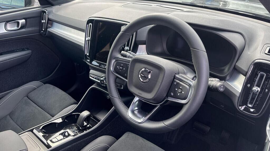 Used Volvo XC40 2025 for sale - 77066583: Photo 26