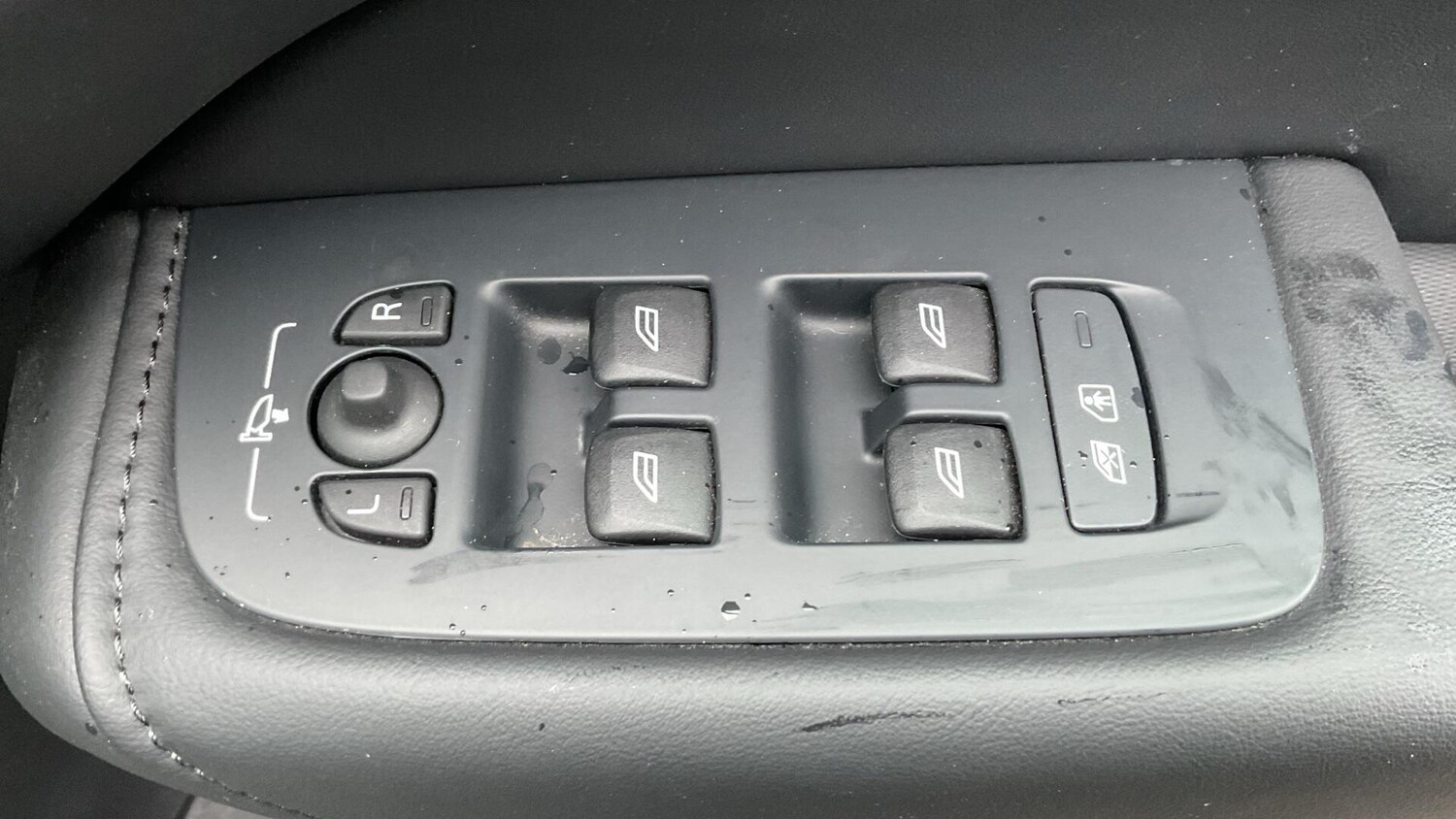 Used Volvo XC60 2024 for sale - 77696118: Photo 24