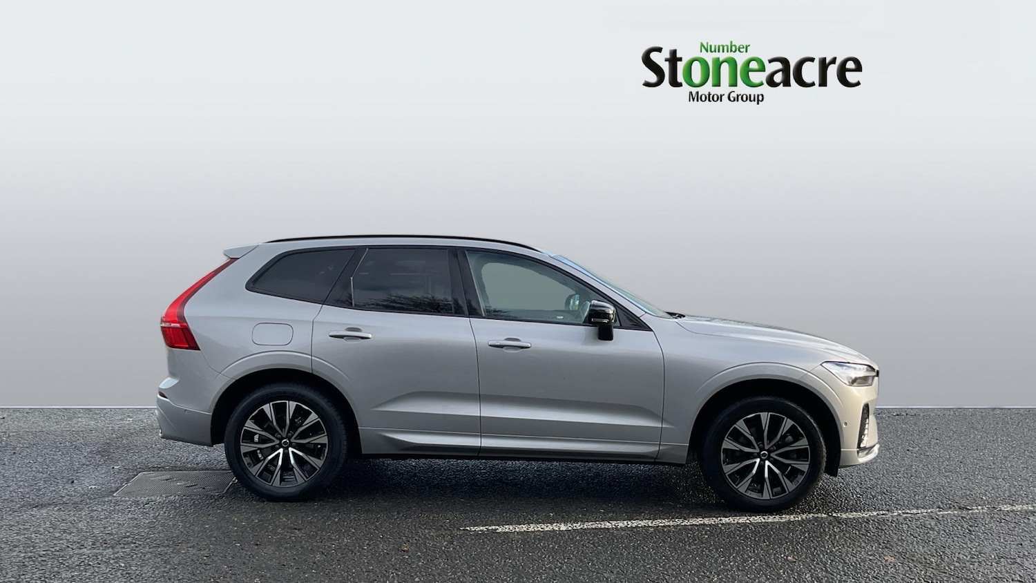 Used Volvo XC60 2023 for sale - 77238232: Photo 3